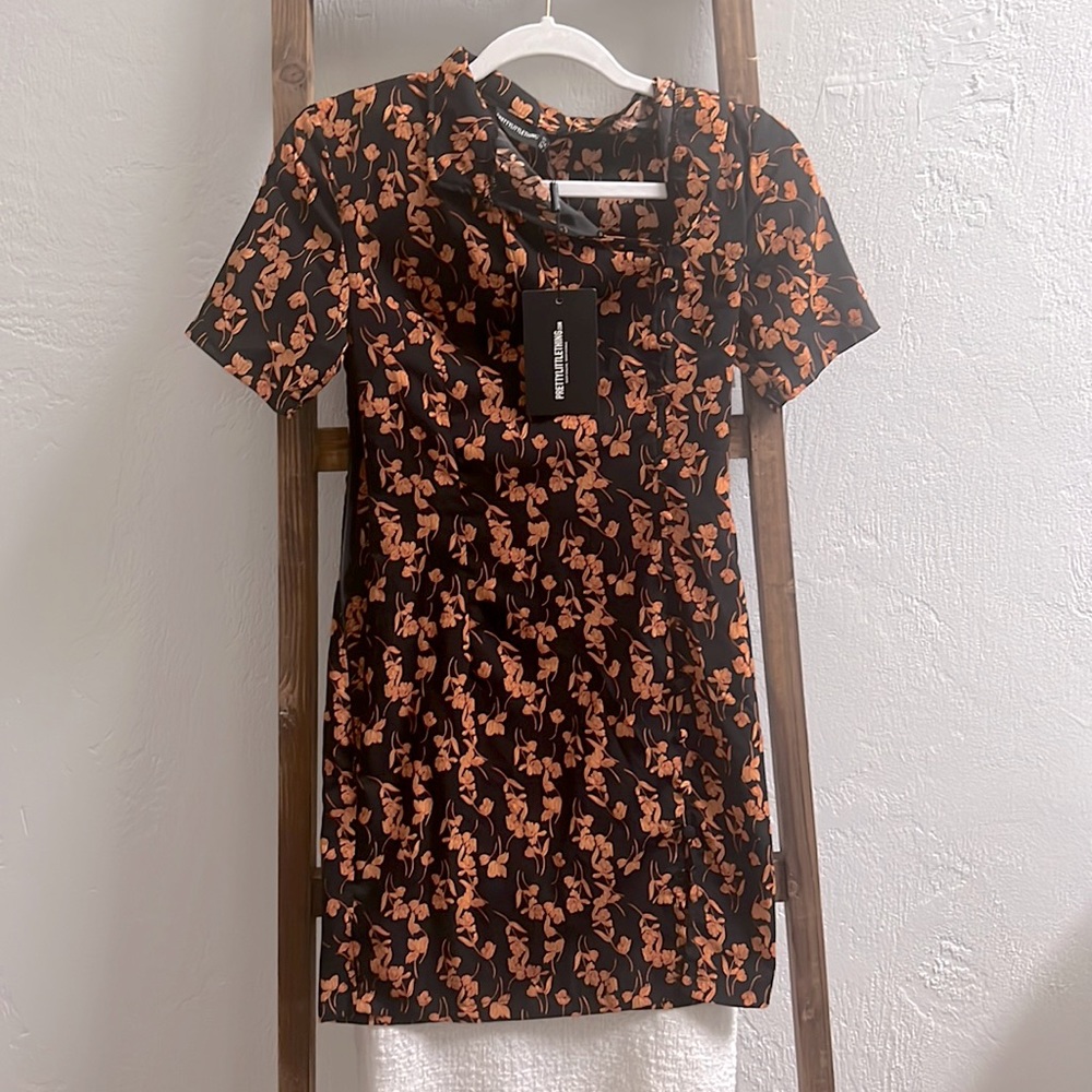 Pretty Little Thing Satin Floral Dress